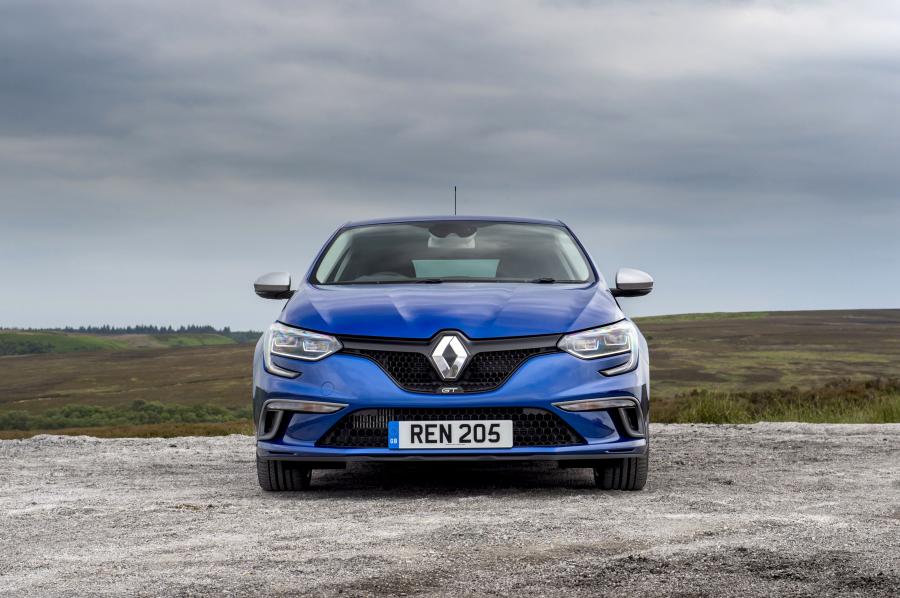  Renault Megane GT 2016 года  (UK) (фото 3 из 39)